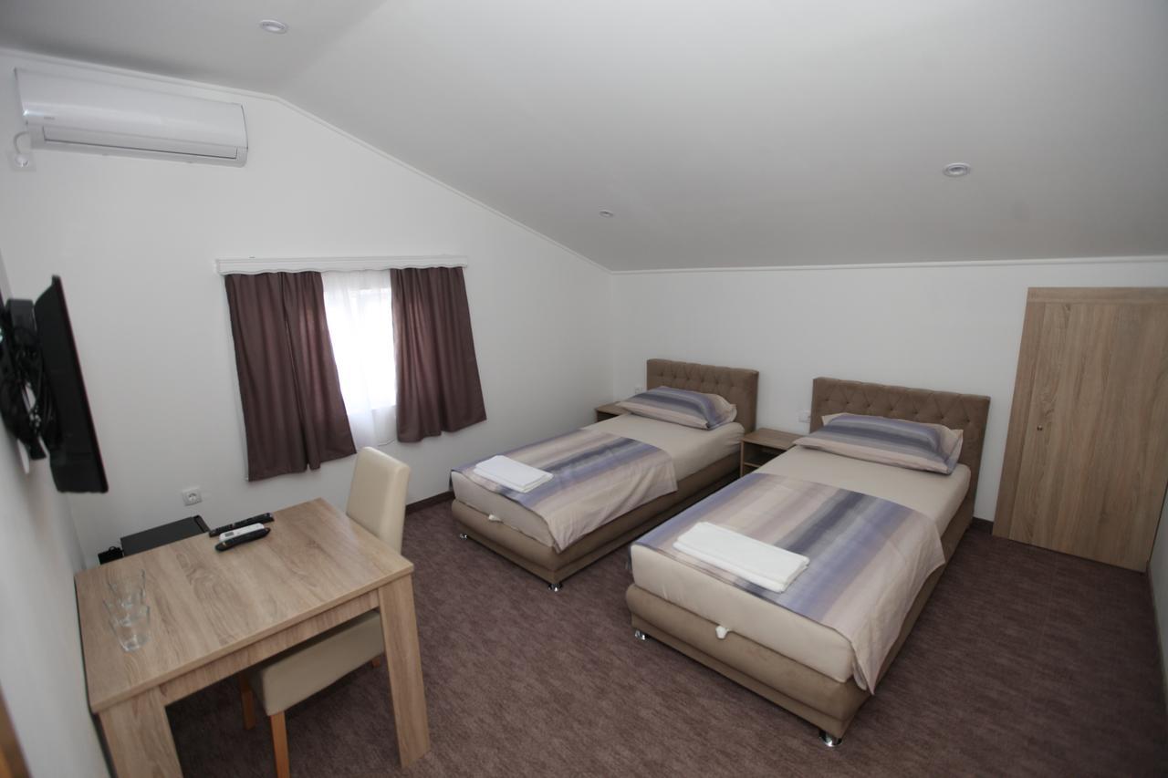 Hotel Ninkovic Trebinje Exterior foto